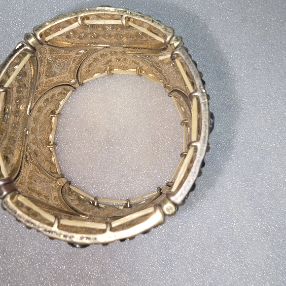 GEOMETRIC CUFF BRACELET - Picture 5 of 7